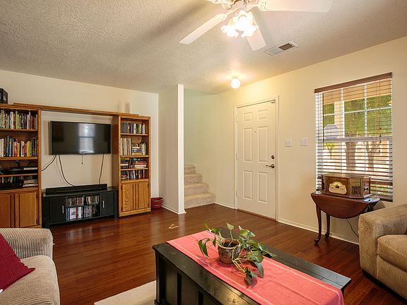 3rd image of 10720 Hatch Dr NW