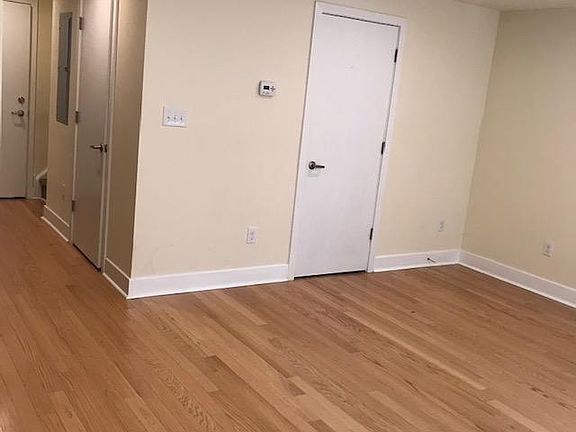 2nd image of 400 Green St Unit 7