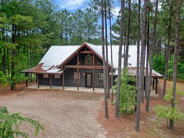 521 Lost Creek Trl, Broken Bow, OK 74728