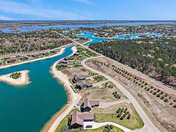 4th image of W5778 Island View Dr