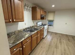 254 W 8th St APT 4, Erie, PA 16501