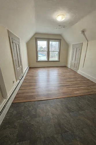 37 Maple St Photo 1