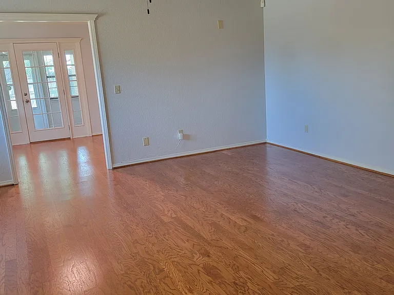 1615 Stubbs St — Photo 12