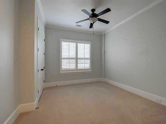 4th image of 1809 W 24th St