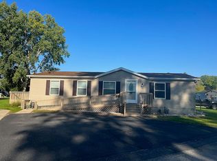 13033 Nineteen Mile Rd #147M, Gowen, MI 49326