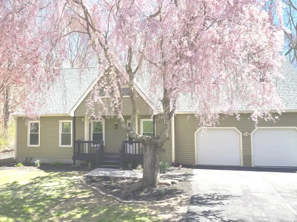 3 Lookout Hill Road, Old Saybrook, CT 06475