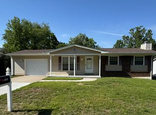 1161 Saratoga Dr, Saint Charles, MO 63303