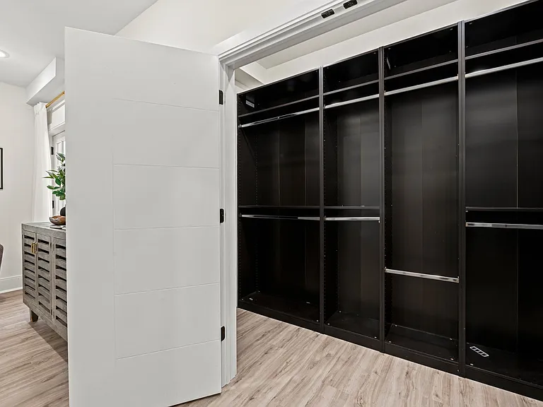 905 Palisade Ave #1 — Photo 16