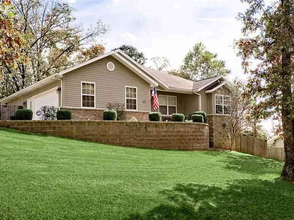 13 Chudleigh Ln, Bella Vista, AR 72714