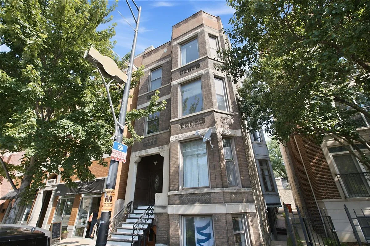 2 bed, 1.0 bath, 900 sqft, $2,790 — Photo 2