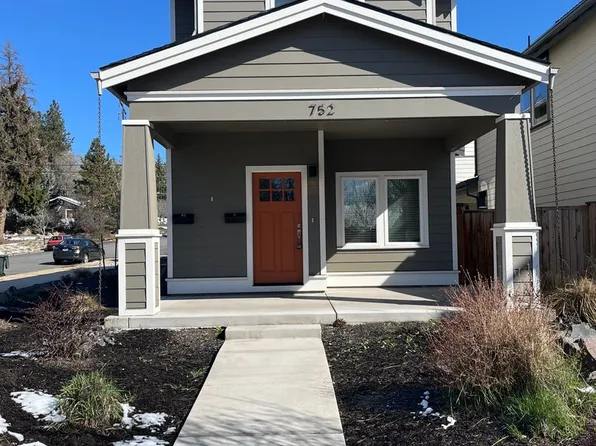 752 NW Ogden Ave, Bend, OR 97703