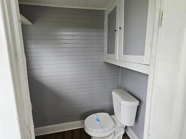 726 Wilson St — Photo 11
