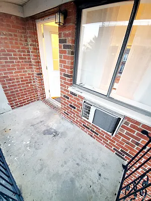 Rented by Metro Garden Realty NYC | media 14