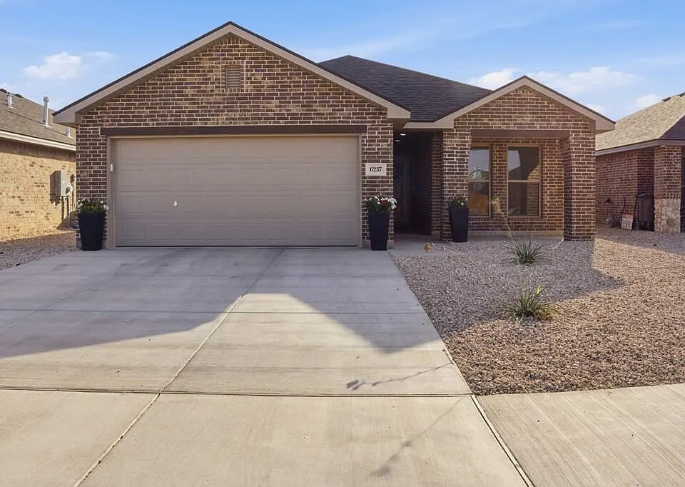6237 Poppy Dr