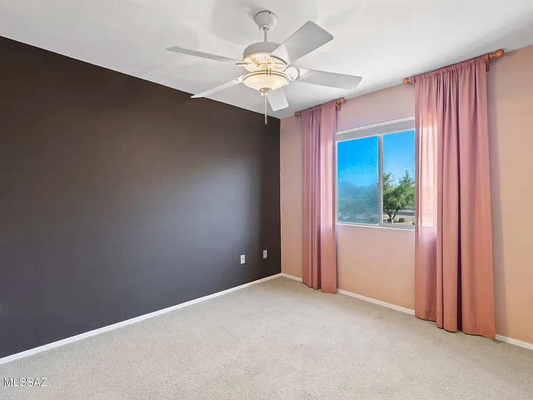 1605 W Homecoming Way — Photo 26