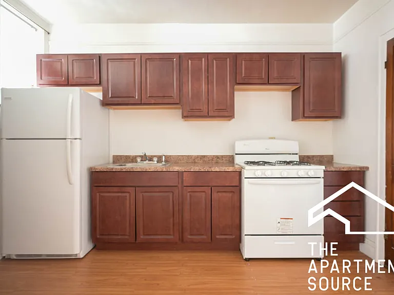 6833 W 21st St #1E — Photo 1