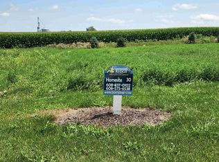 819 Capitol Drive #30, Dane, WI 53529