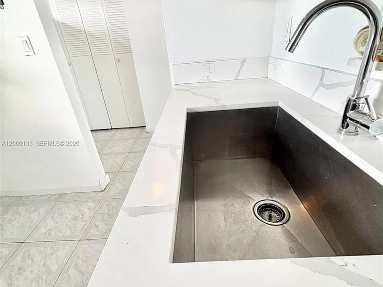 5011 W Oakland Park Blvd #310 — Photo 9
