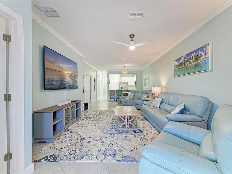 8613 Seasalt Loop — Photo 24