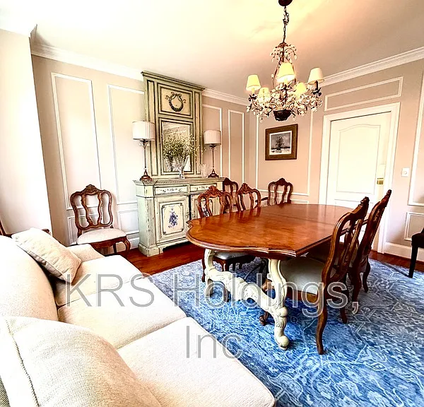 1025 Blackburn Blf — Photo 2