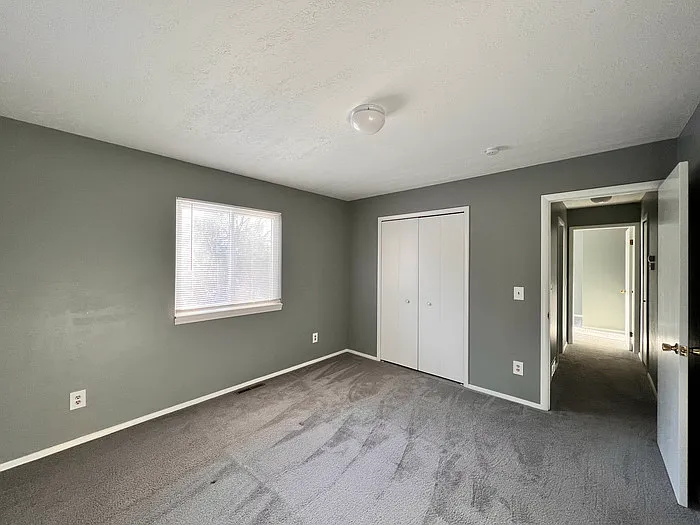 1596 Lake St — Photo 7