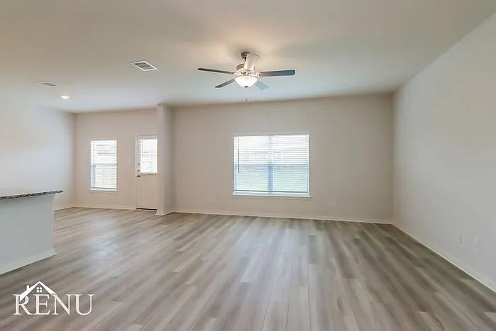 25377 Cypress Bend Dr — Photo 7