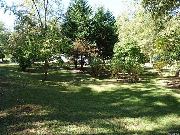 2nd image of 8614 Anderson Ct