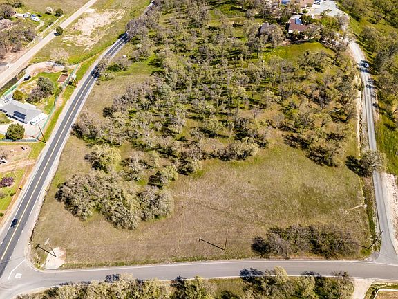 4th image of 3325 Highway 26