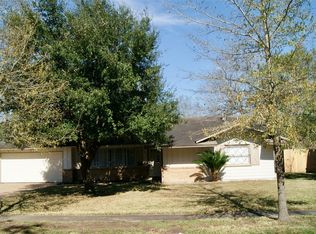 5514 Arboles Dr, Houston, TX 77035