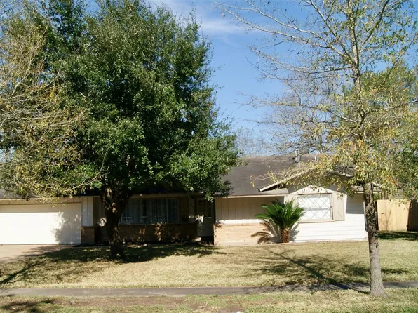 5514 Arboles Dr, Houston, TX 77035