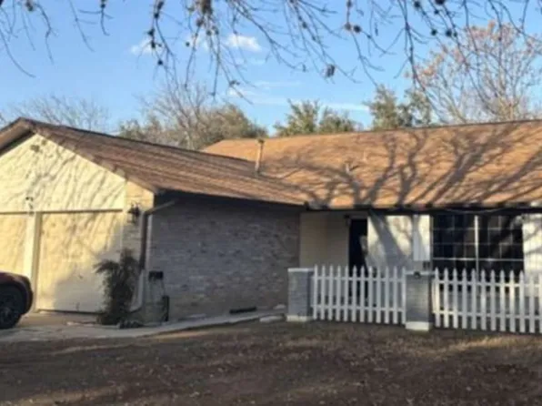 5650 Ridge Run St, San Antonio, TX 78250