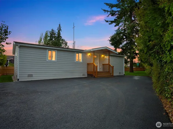 1815 Casino Road W, Everett, WA 98204