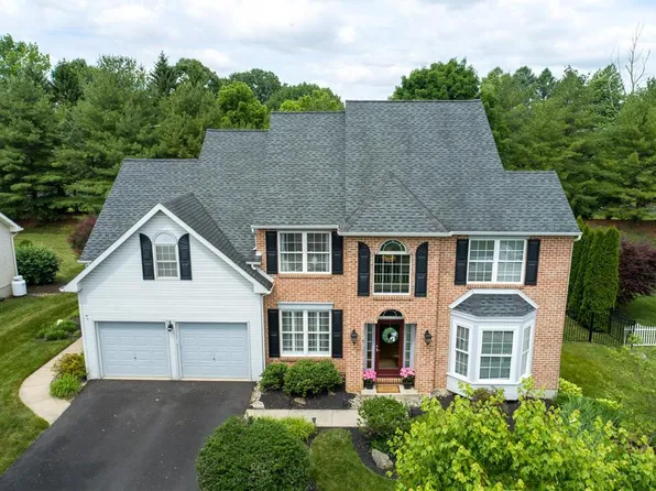 2430 Danfield Way, Macungie, PA 18062