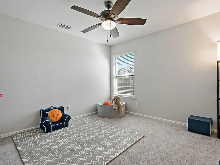 1517 Sweetwater Way — Photo 22