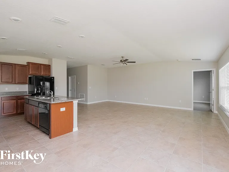 1908 Broad Winged Hawk Dr — Photo 4