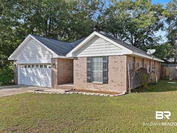 4th image of 8035 Deerwood Dr