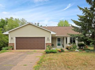 1663 Sage Ln, Shakopee, MN 55379
