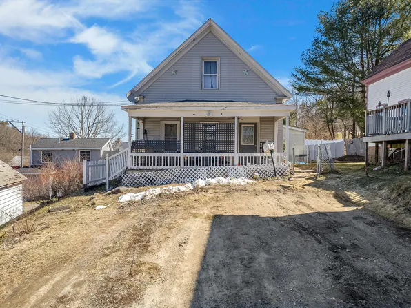 2 Maple Street, Gardiner, ME 04345