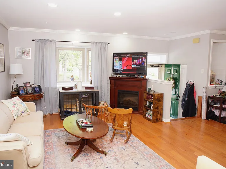 8 Cross Falls Cir — Photo 5