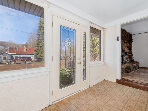 401 Moffat Ave, Oak Creek, CO 80467