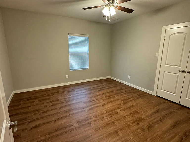 308 Gammill St — Photo 25