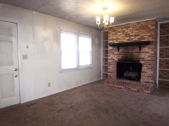3rd image of 6009 Penndale Dr