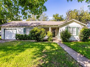 901 E Avenue C, Valley Mills, TX 76689