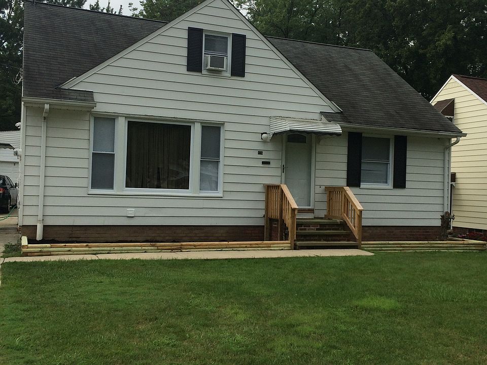 1st image of 226 Talbot Dr