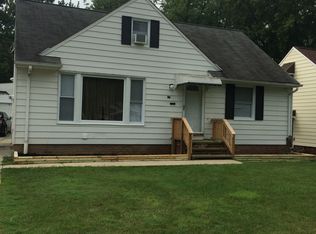 226 Talbot Dr, Bedford, OH 44146