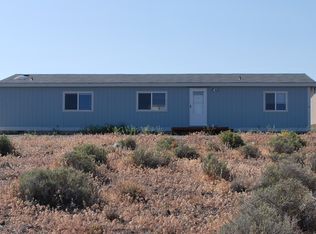2 Courtney Ct, Fernley, NV 89408
