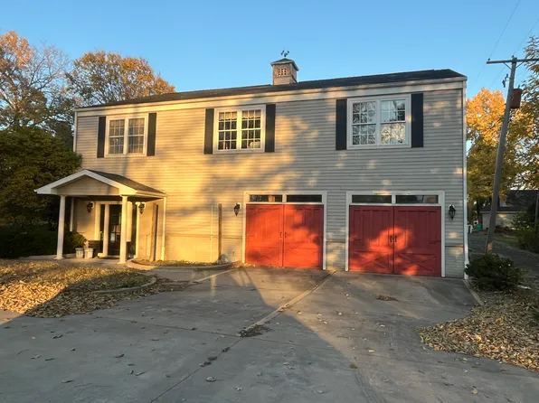 318 W Main St, Shelbyville, IL 62565