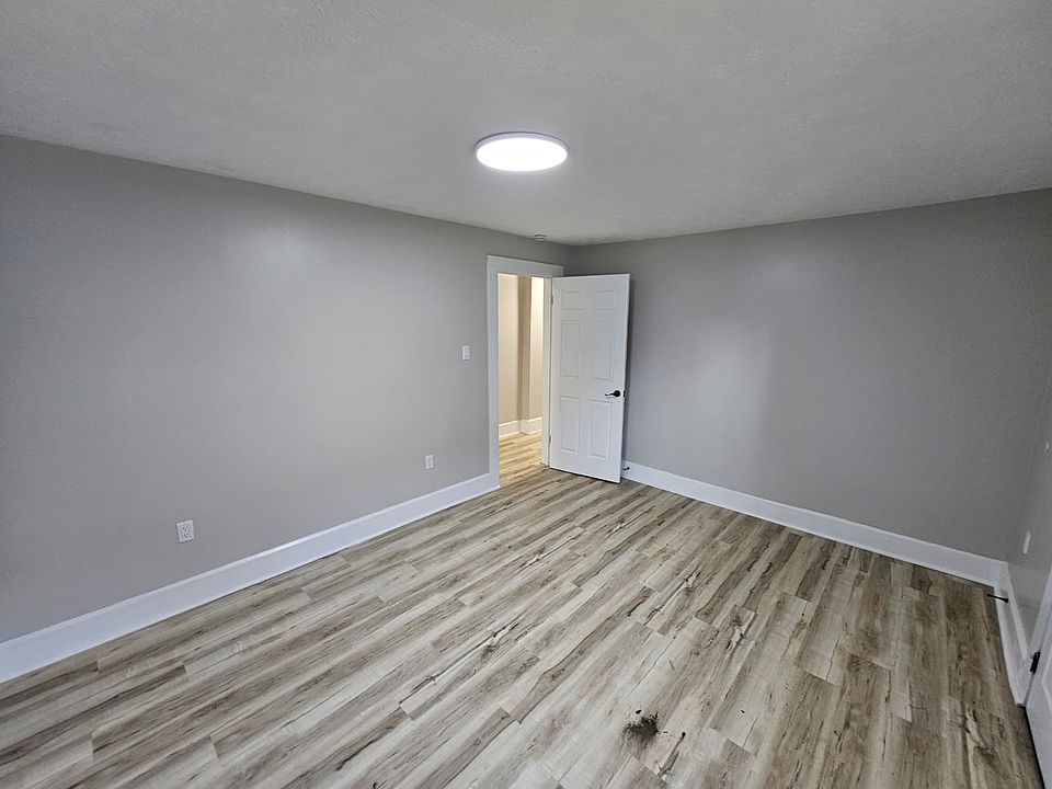 1st image of 3837 Carrollton Ave #3837