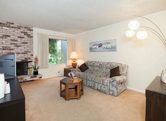 2nd image of 6123 Brigantine Dr