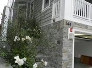 544 3rd St, Manhattan Beach, CA 90266